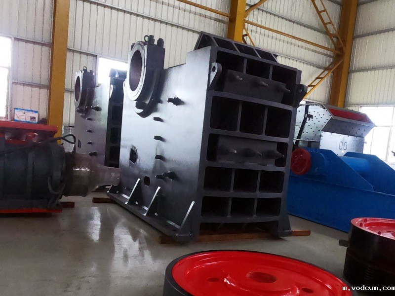 750*1060颚式破碎机